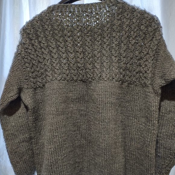 HAND KNIT, HAND MADE, KNIT SWEATER WITH CABLE KNIT YOKE, VERY SOFT, NO LABELS, - Picture 2 of 6